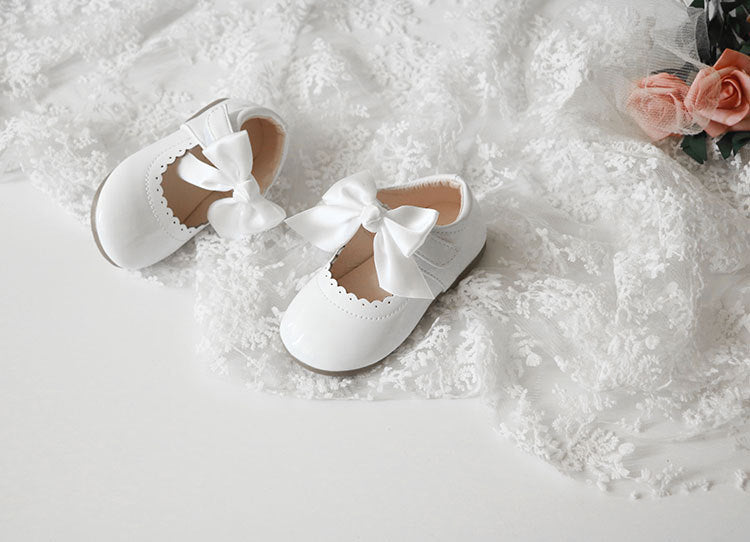 Elegant Bow Leather Girls Shoes