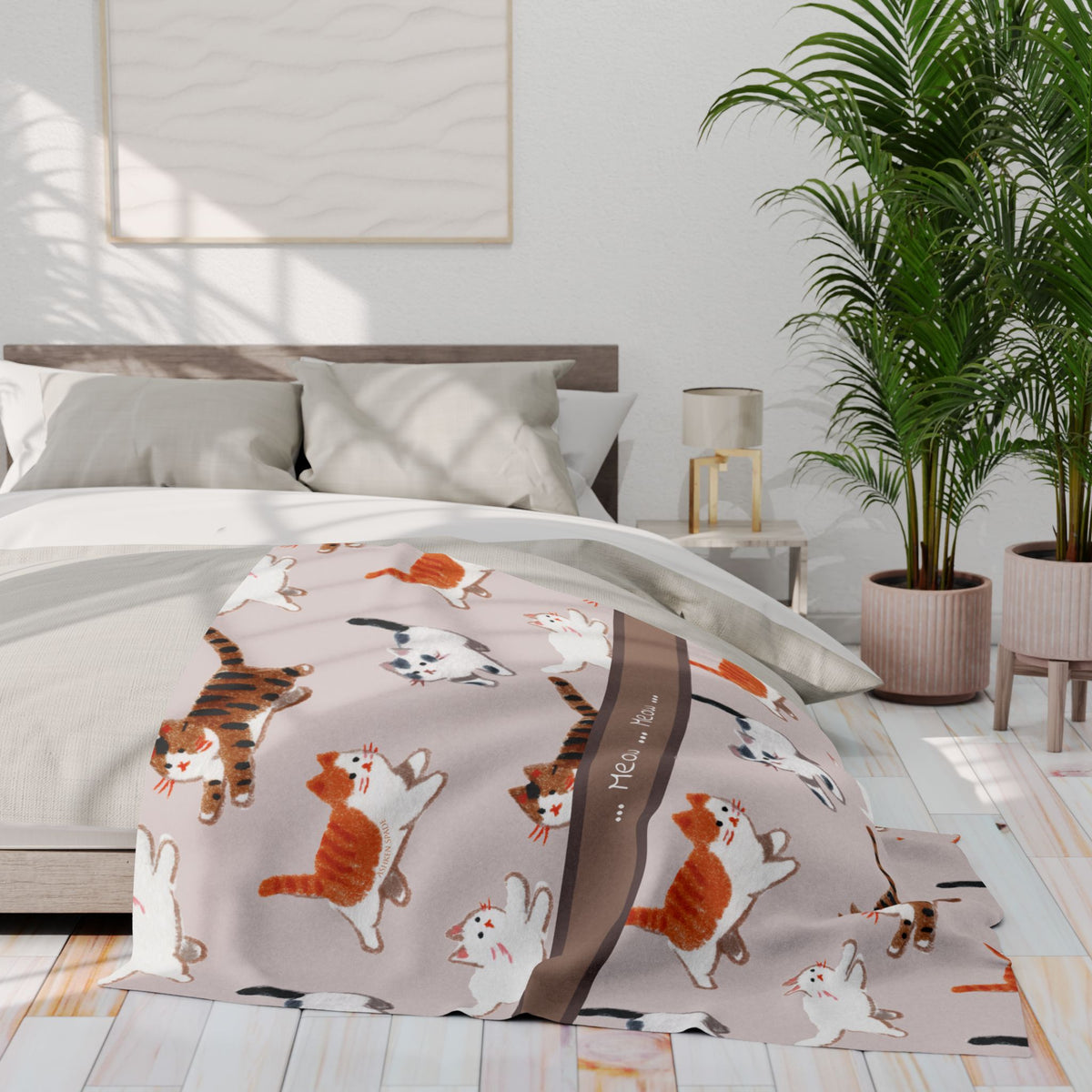 Cat Pattern Fleece Blanket — "Meow Meow" Cozy Throw for Cat Lovers