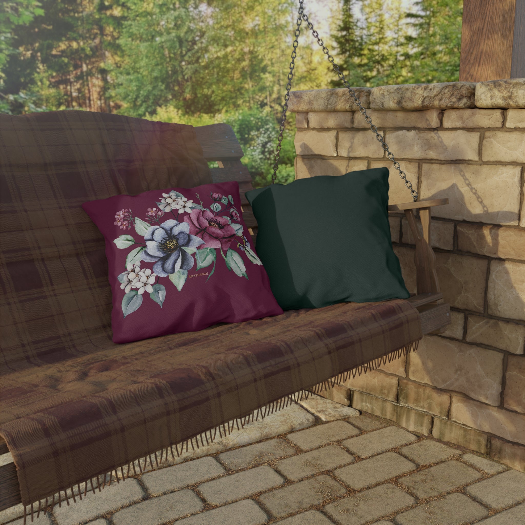 Red & Cushion green cushion
