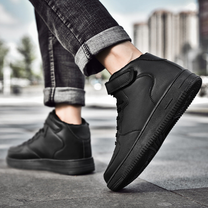 Men's casual sports shoes