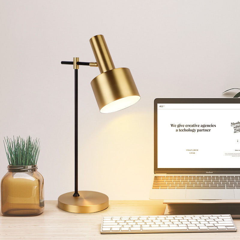 Modern American Light Luxury Table Lamp