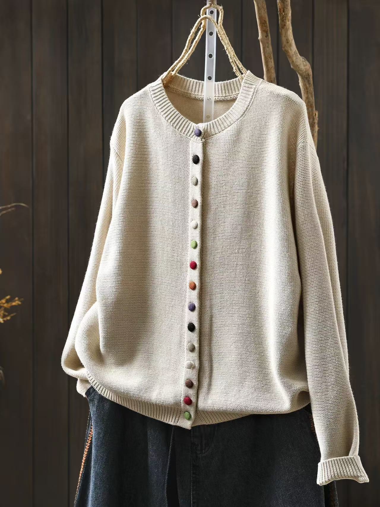 Women’s Loose Cotton Cardigan With Colored Buckle Detail