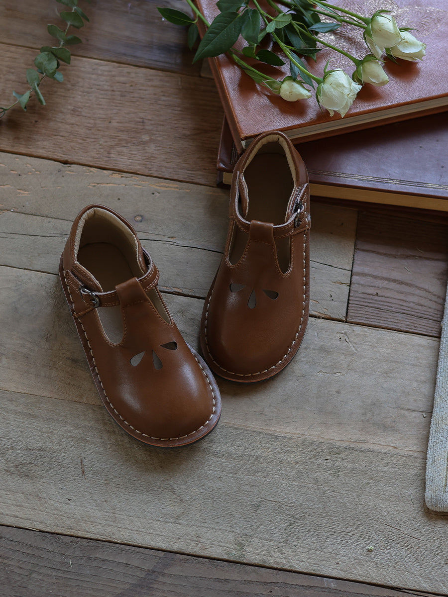 Vintage Hollowed Out Leather Shoes Baby